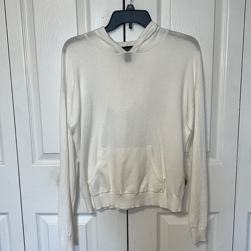 White hoodie